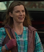 Admiring Betty Gilpin